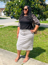 Load image into Gallery viewer, The Remi Denim Midi Skirt in Ultimate Gray (4-20)