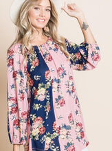 Load image into Gallery viewer, Floral Print Top in Blush/Navy (FINAL SALE)