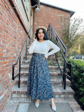 Load image into Gallery viewer, Melissa Floral Print Pleated Maxi Skirt in Blue