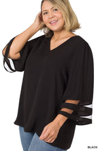 Load image into Gallery viewer, Woven Wool Mesh Panel Top in Black