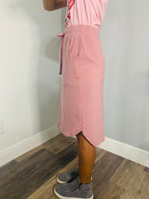 Load image into Gallery viewer, Jogger Skirt Tulip Hem in Rose
