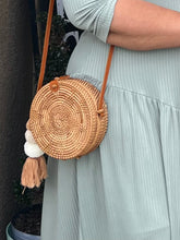 Load image into Gallery viewer, Star Round Rattan Tote Handbag
